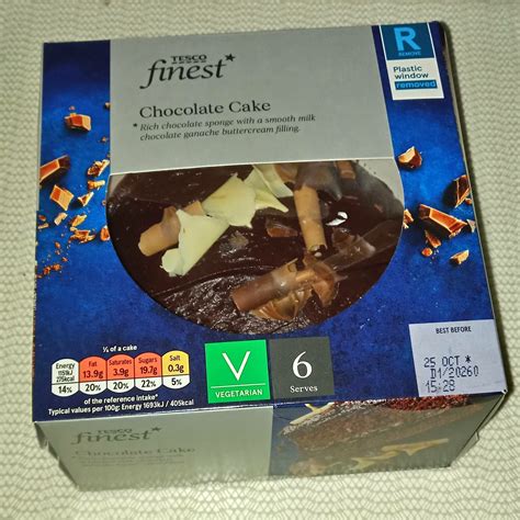 Supersupergirl's Food Reviews: [Review] Tesco Finest Chocolate Cake