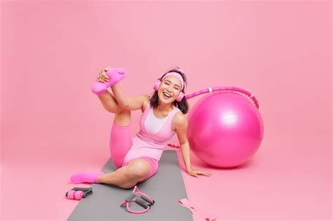 42,000+ Pink Workout Pictures