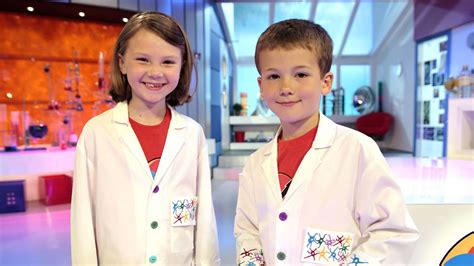 CBeebies - Nina and the Neurons: In the Lab, Bubbles Burst