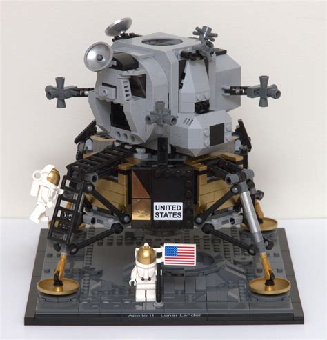 LEGO 10266 NASA Apollo 11 Lunar Lander | Stephen Edmonds | Flickr