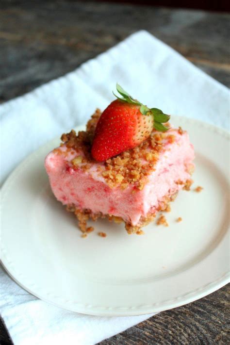 The BEST Frozen Strawberry Dessert | Recipe | Strawberry desserts, Desserts, Strawberry cream ...