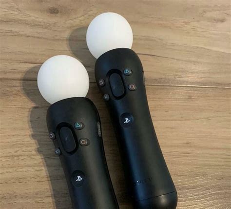 Sony playstation Ps4 vr move controllers v2 for psvr | in Kingswood, East Yorkshire | Gumtree