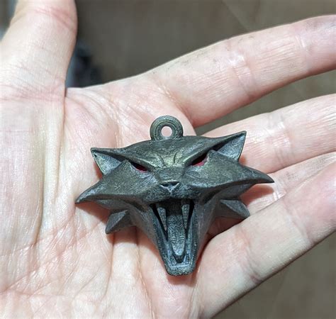 3D printing Cat School Medallion — The Witcher • made with Ender 3 S1 Pro・Cults