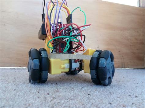 My 3 wheeled robot San-be. | Arduino projects, Robot, Arduino