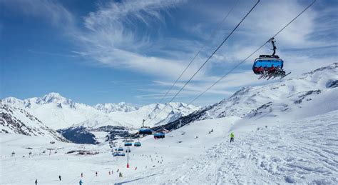 Les Arcs Ski Resort & Accommodation | PowderBeds