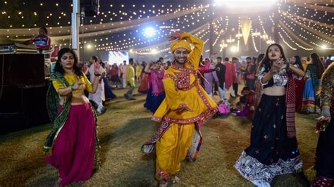 Gujarat: Six 'heart attacks' deaths reported while performing garba ...