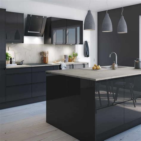 How To Decorate With Stylish Black Kitchen Cabinets – OBSiGeN