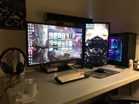 Got my new HP Omen 32 Display today it is gargantuan! | Computer setup, Gamer setup, Desktop setup