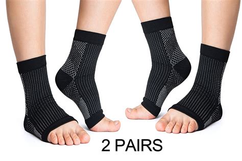 Plantar Fasciitis Socks Arch Heel Ankle Support Foot Compression Sleeve ...