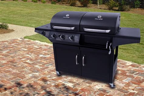 Gas and Charcoal Grill Combo Reviews 2022 - Home and Garden Express