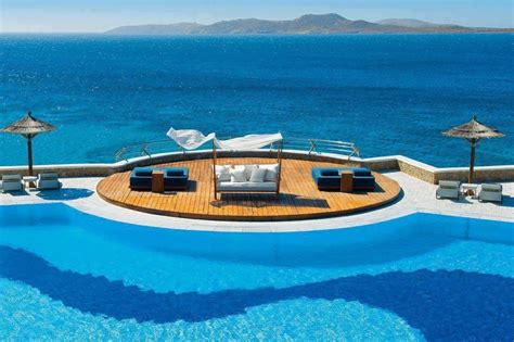 Amazing Mykonos | Hoteles, Lugares hermosos, Piscinas