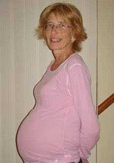 SMASHING MAGAZINE: Surrogate mother, 56, becomes oldest woman to give birth to triplets - but ...