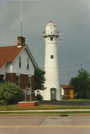 Friday Photo Gallery: Michigan's Lake Superior Lighthouses - Travel the Mitten