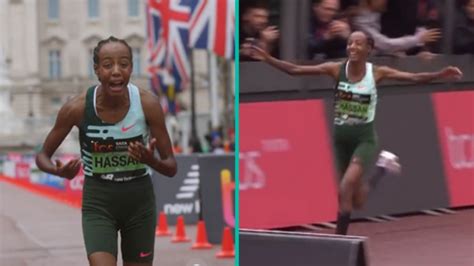 Sifan Hassan Completes Epic Comeback To Win London Marathon | Balls.ie