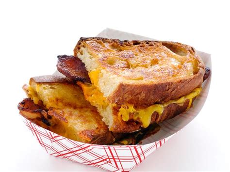 Grilled Cheese With Bacon and Thousand Island Dressing Recipe | Food Network