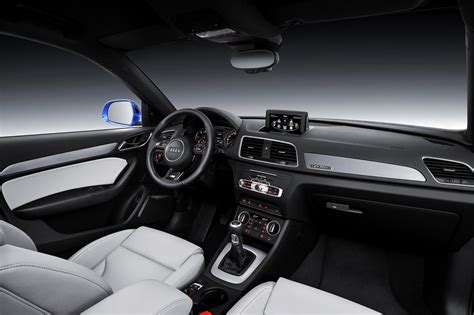 2015 Audi Q3 facelift interior