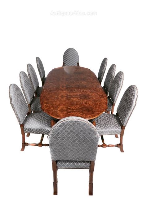 Walnut Carved Dining Table & Set 10 Carved Chairs - Antiques Atlas