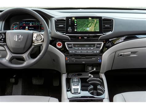 2019 Honda Pilot: 89 Interior Photos | U.S. News