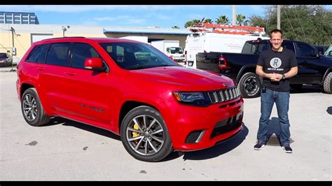 2019 Jeep Grand Cherokee Trackhawk Red - Car Wallpaper