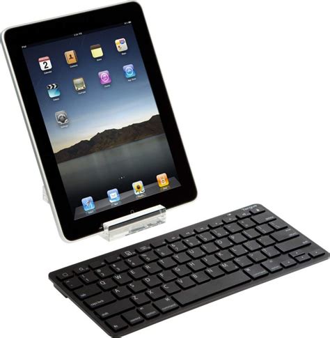 Targus Bluetooth Wireless Keyboard for iPad 2, iPad 3 and iPad 4th Generation, iPad mini ...