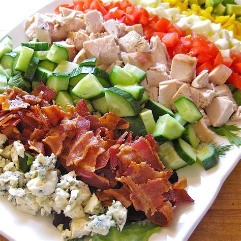 The 25+ best Cobb Salad ideas on Pinterest | Cobb salad near me, Summer ...