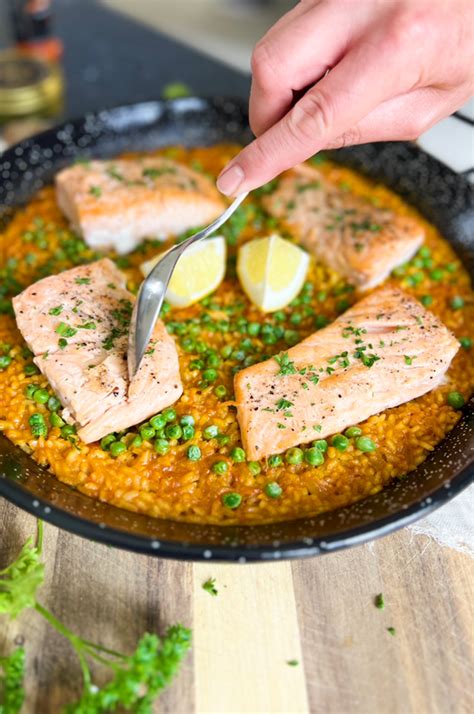 Spanish Paella Rice with Salmon & Peas | EASY 30 Minute One-Pan Recipe