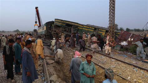 At least 51 killed after 2 trains collide in southern Pakistan