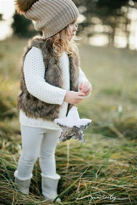 15 Adorable Little Girls Winter Outfit Ideas