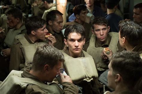 Review: ‘Dunkirk’ Is a Tour de Force War Movie, Both Sweeping and ...