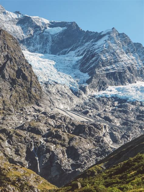 Hiking Rob Roy Glacier Track in Wanaka, New Zealand | Jana Meerman