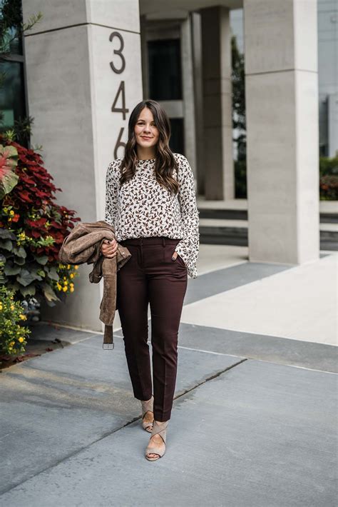 how to style work pants for fall, burgundy work pants, casual office ...