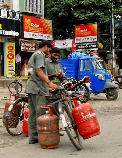 Stock Pictures: LPG Gas Cylinder Delivery