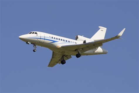 Dassault Falcon 900 - Global Jet Centre