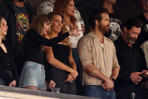 Taylor Swift Attends Travis Kelce's Kansas City Chief Game vs Jets