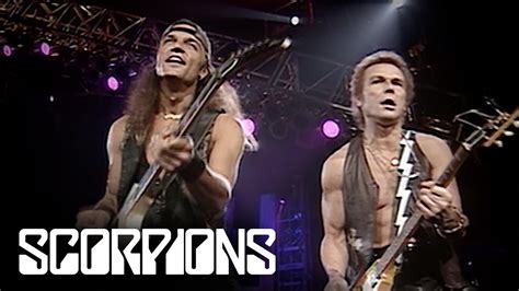 Scorpions - Big City Nights (Live In Mexico, 23.03.1994) - YouTube