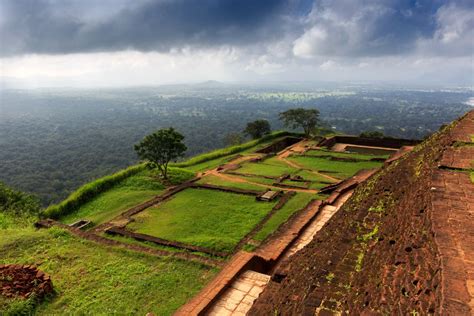 Travel To Sigiriya Rock Fortress Sri Lanka | The Best Choise