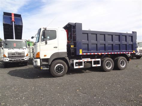 Hino 700 Dump Truck - Buy Hino 700 Dump Truck Tipper 35 Ton Original ...