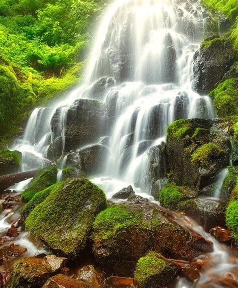 Fairy Falls, Oregon – Elliot Meyer