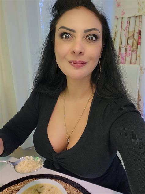 Ezada Sinn (safe to browse at work) on Twitter: "How did you guessed it? I am, indeed, eating ...