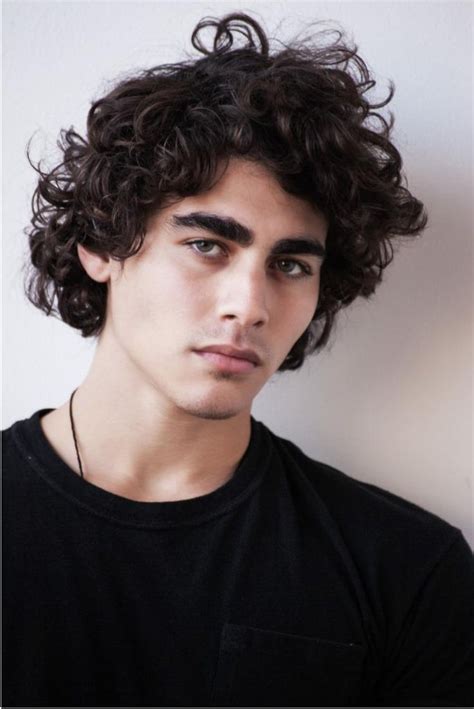 Black Hair 2c/3a | Curly hair styles, Hair inspiration short, Mens ...