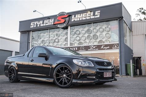 Holden Commodore VF Ute Black with Graphite Asanti ABL-20 Aftermarket Wheels Wheel | Wheel Front