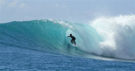 Surfing and surf spots Cape Verde Island - CapeVerdeIslands.org