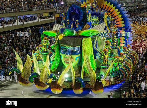 Brazil rio carnival fan photos – Telegraph