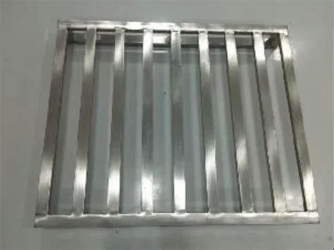 Stainless Steel SS Fabricated Pallets, Dimension/Size: 30 X 30 Inch at Rs 3200 in Indore