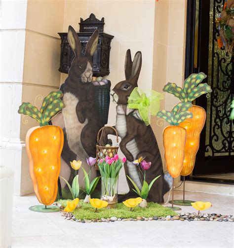 Outdoor Easter Decorations! | Turtle Creek Lane