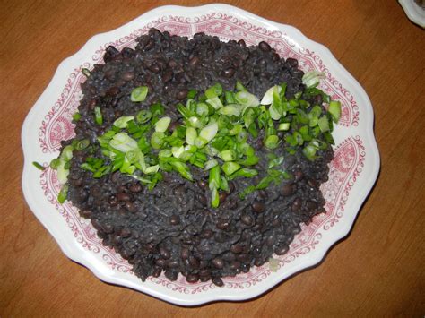 Think Tank Momma: Share a Spoon - Puerco Asado & Black Beans