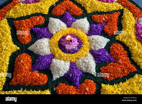 Floral Designs For Onam / Wonderful rangoli desings - Talk about onam in kerala and one of the ...