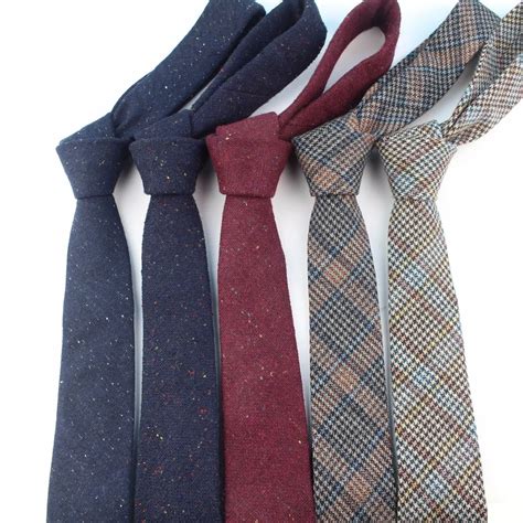 European Men's Wool Necktie Skinny Dot Narrow Knitted Tie Casual Plaid ...