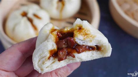 Char Siu Bao (BBQ Pork Buns, 叉烧包) | Recipe | Pork buns, Pork steam buns ...