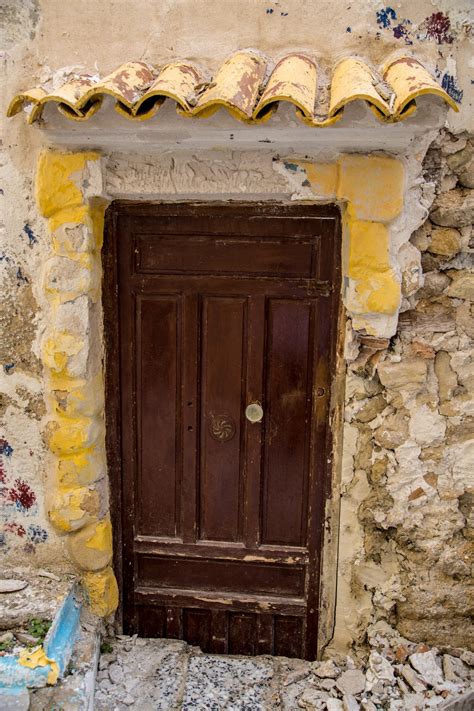 Door And Stone Wall Free Stock Photo - Public Domain Pictures